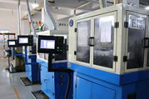 加工中心硬軌有哪些優缺點？850加工中心廠家告訴你-【鴻天馳】